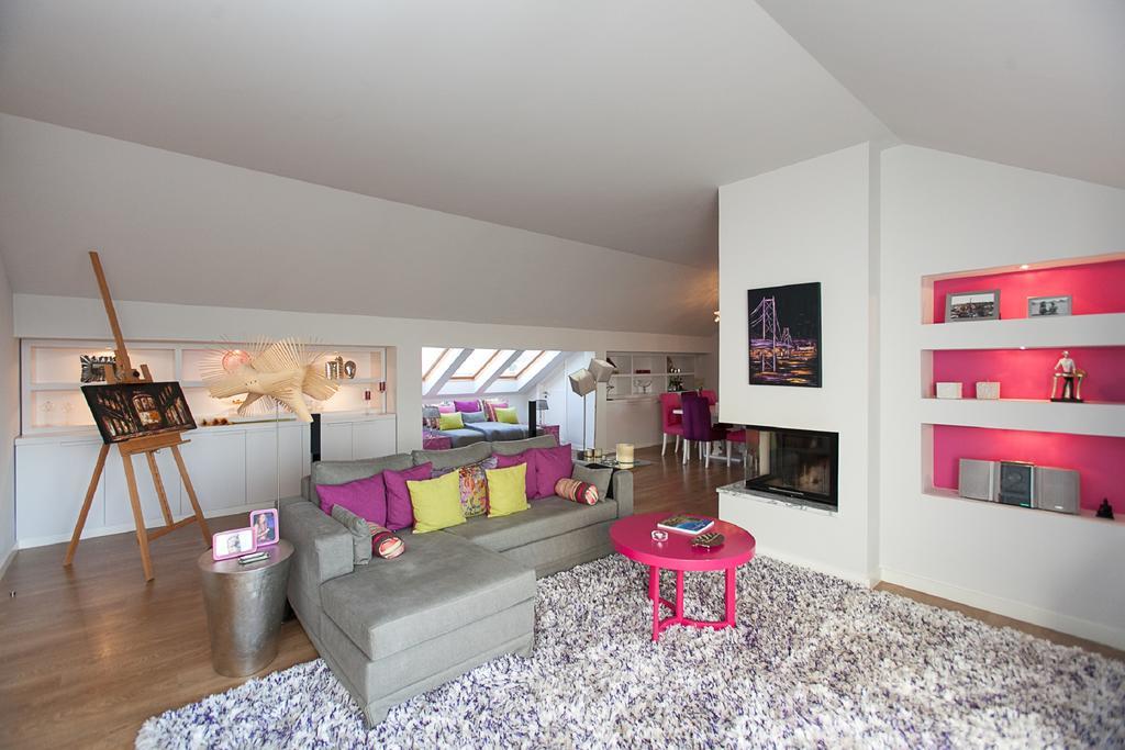 Appartement Charming Penthouse With Private Terrace Lisboa
